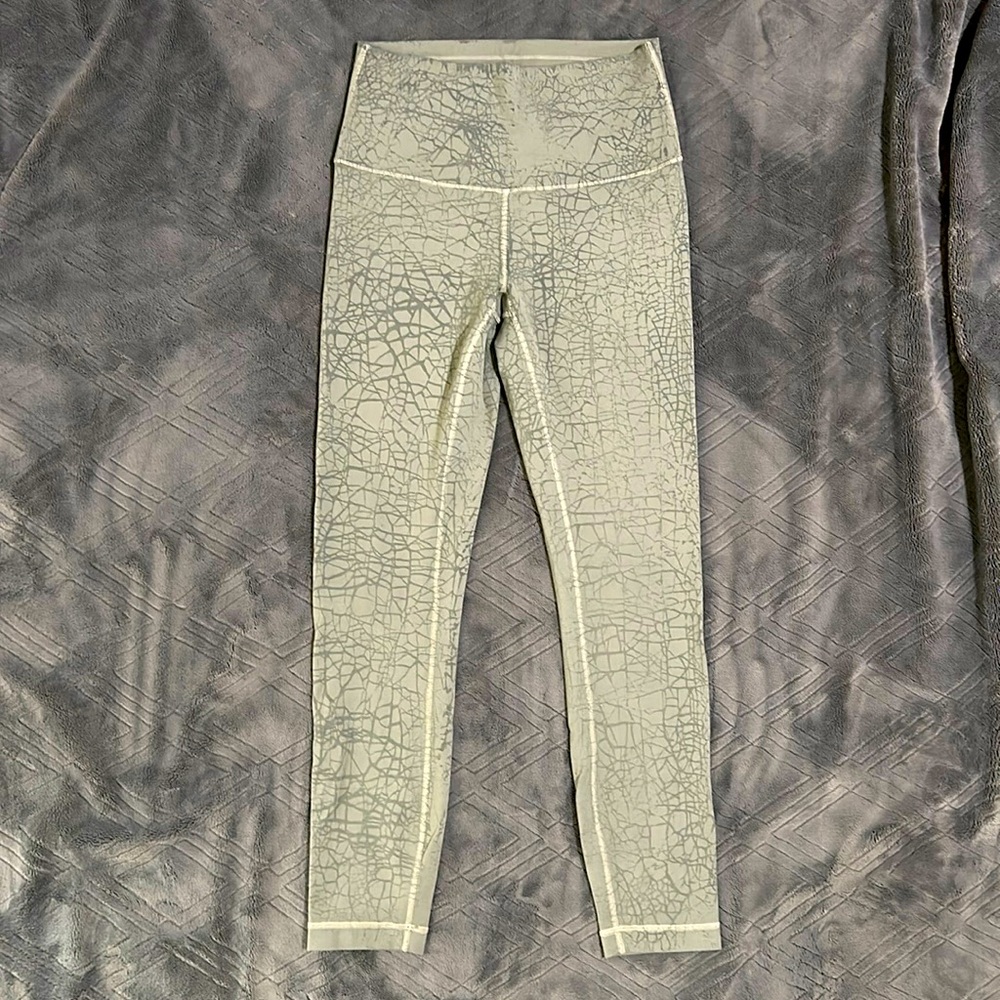 Lululemon leggings - Picture 2 of 3